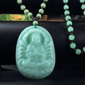 Dragon Guan Gong Gold Toad Brave Light Green Necklace (Color: Peace buckle)