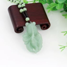 Dragon Guan Gong Gold Toad Brave Light Green Necklace (Color: Goldfish)