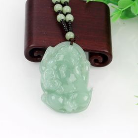 Dragon Guan Gong Gold Toad Brave Light Green Necklace (Color: Single brave)